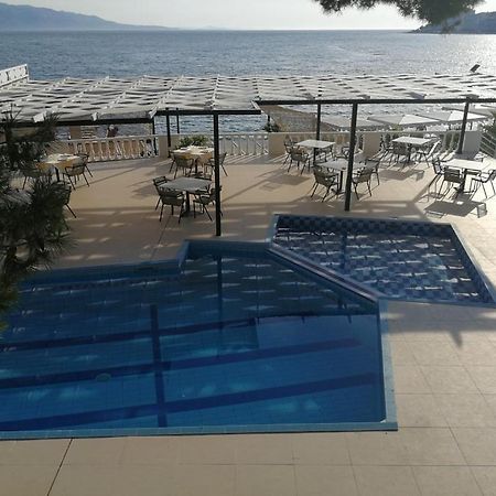 Hotel Sejko Sarandë Esterno foto