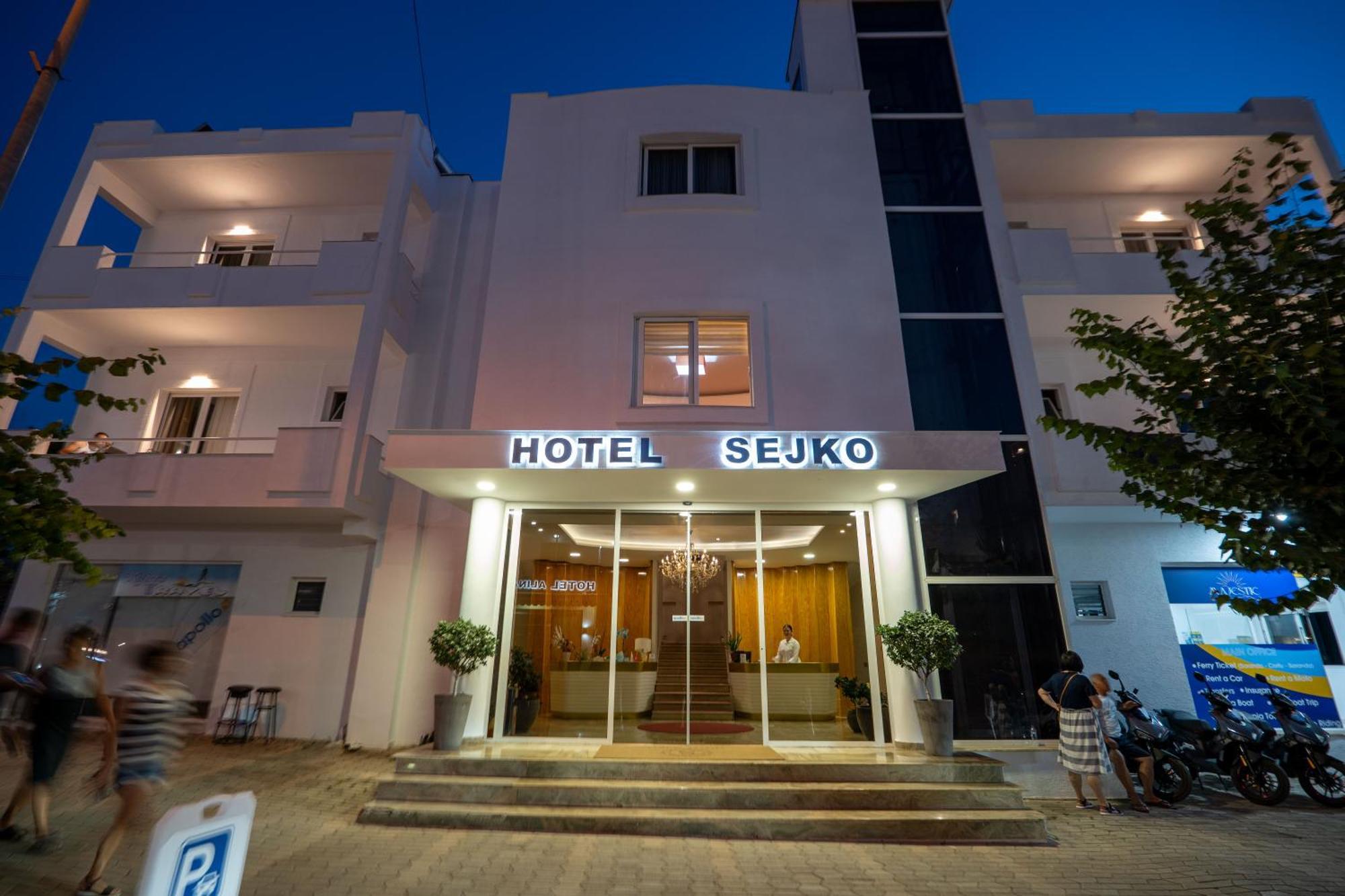 Hotel Sejko Sarandë Esterno foto