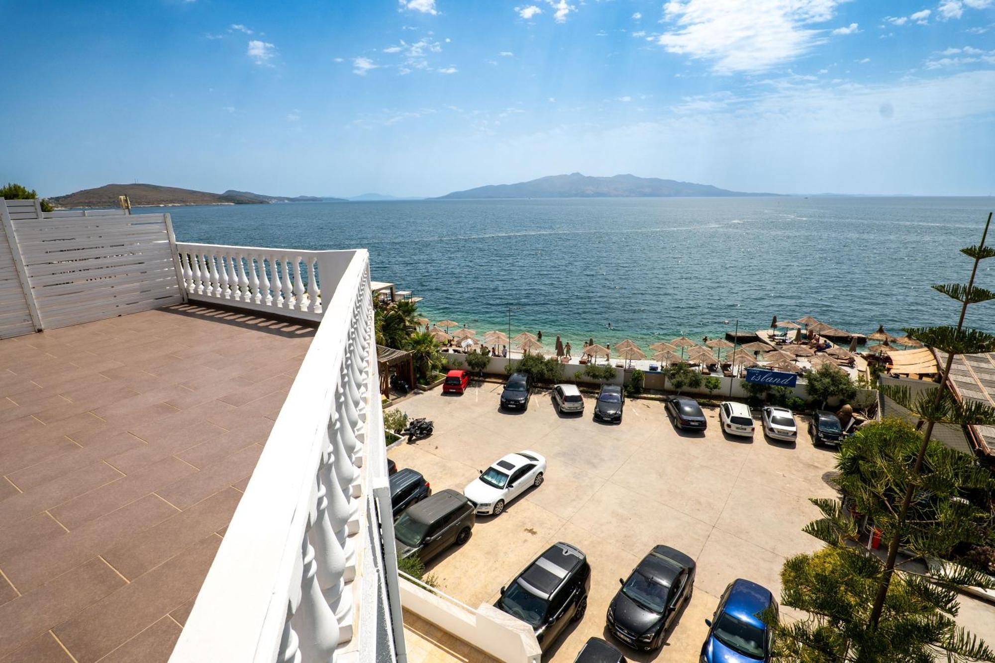 Hotel Sejko Sarandë Esterno foto