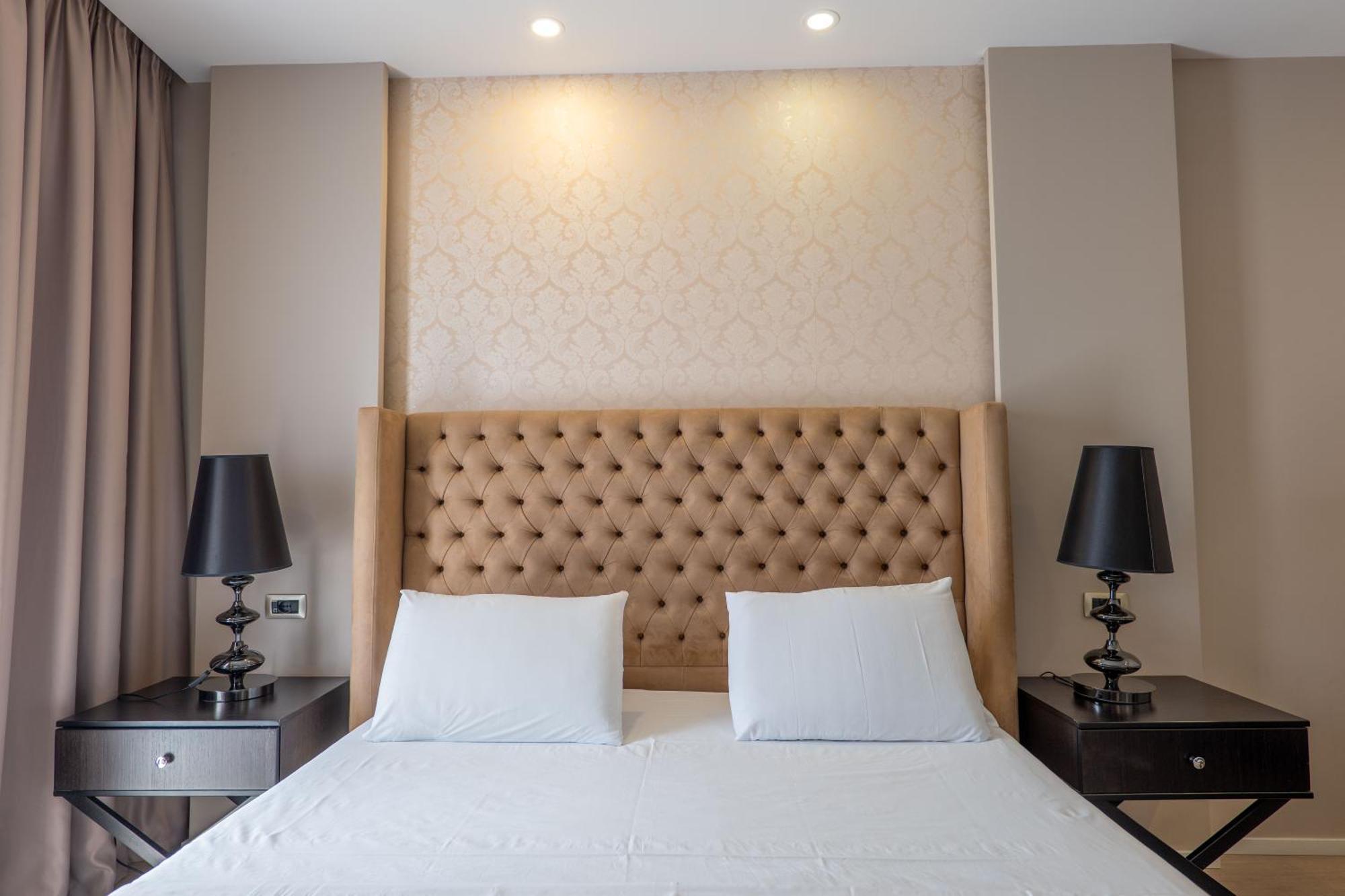 Hotel Sejko Sarandë Esterno foto