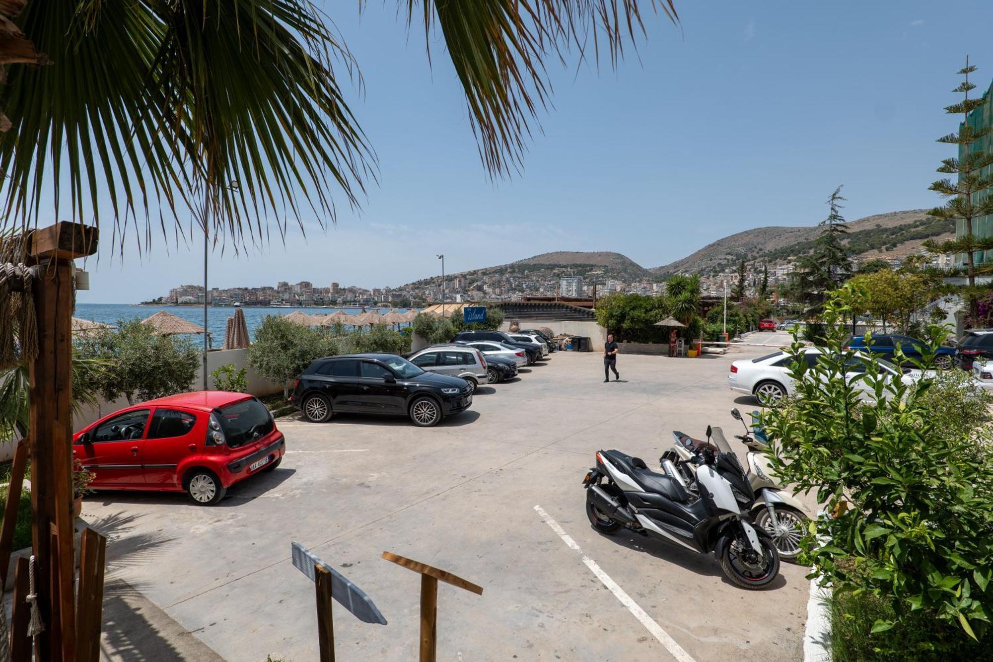 Hotel Sejko Sarandë Esterno foto