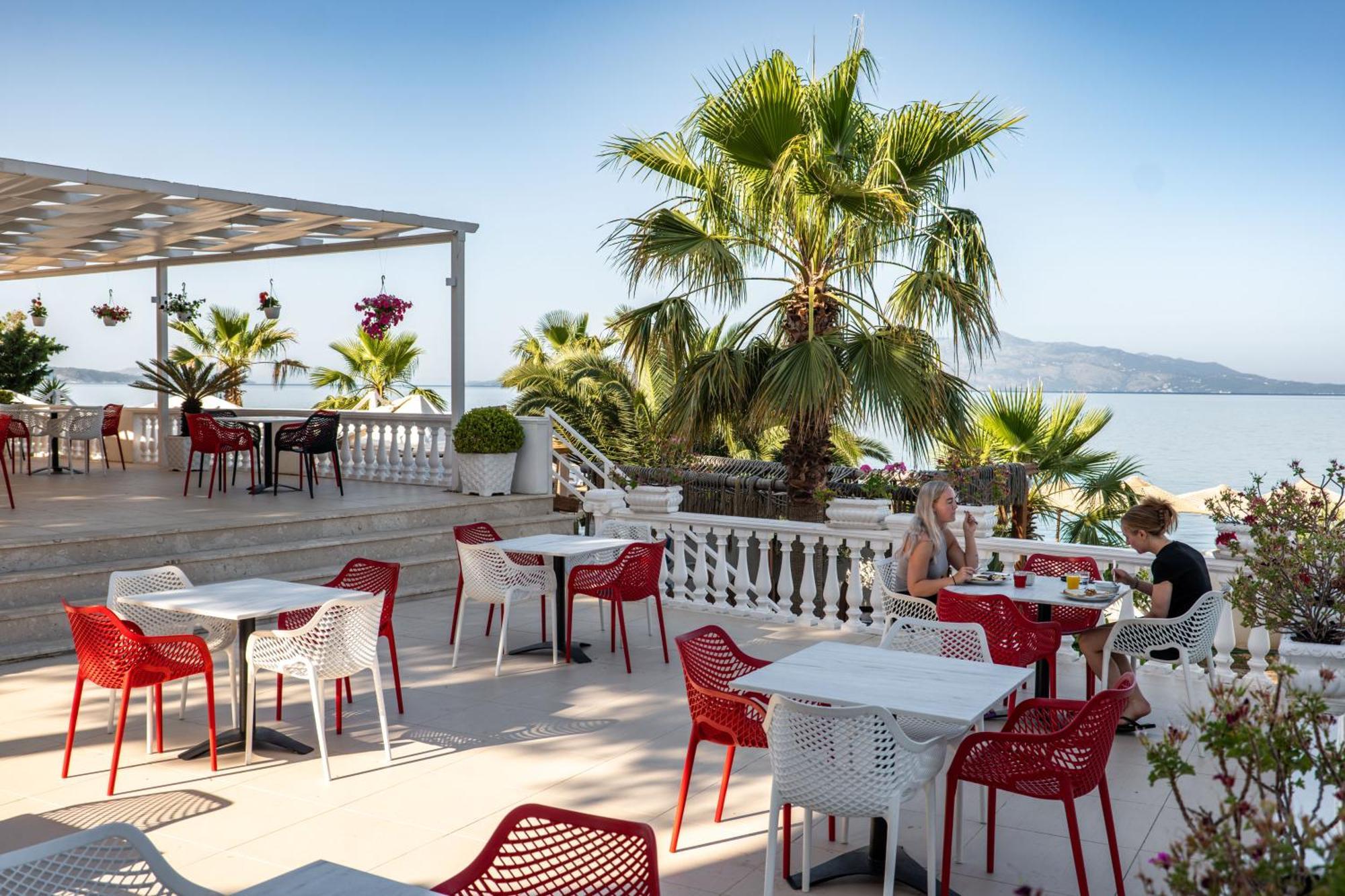 Hotel Sejko Sarandë Esterno foto